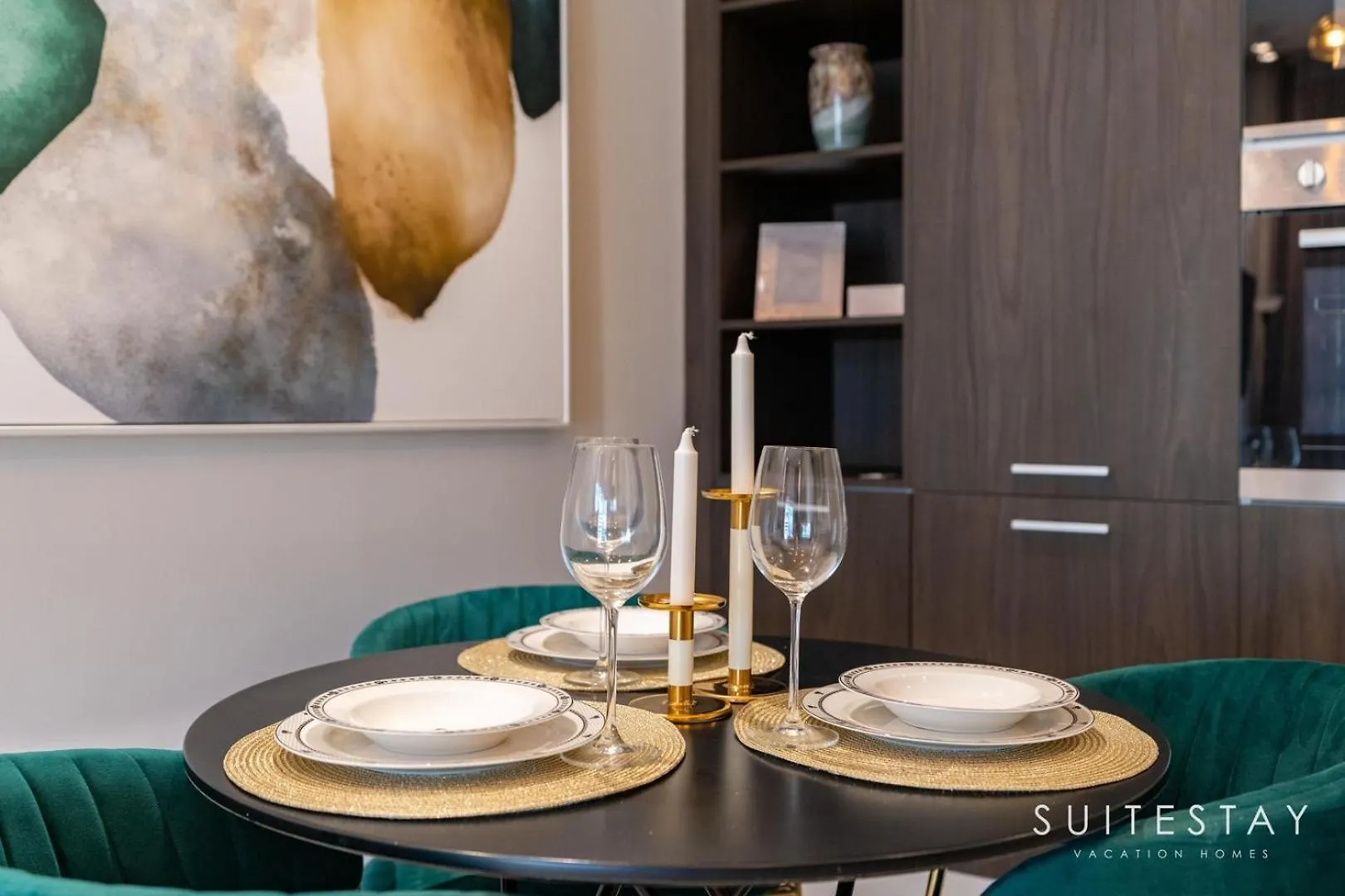 The Parkview Tower View Apartment Dubai