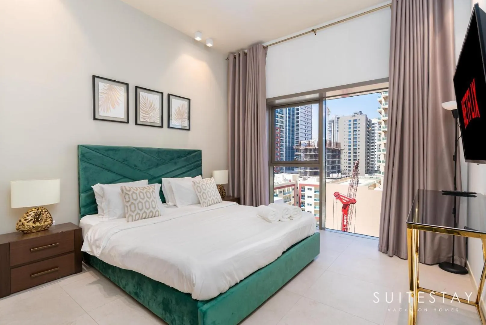 The Parkview Tower View Daire Dubai